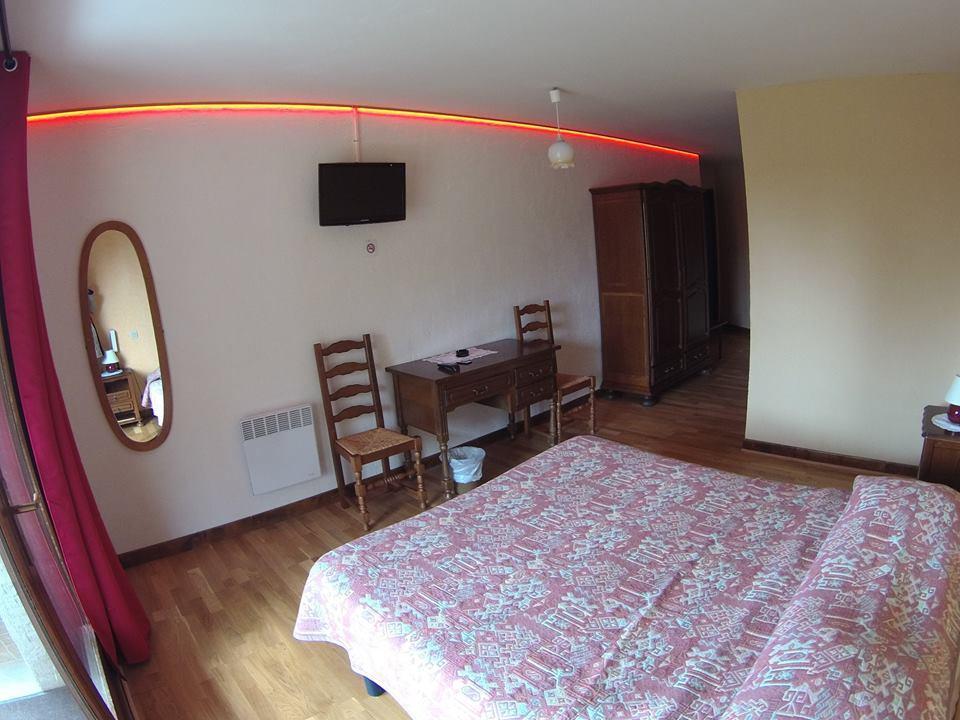 Boustigue Hotel Corps Esterno foto